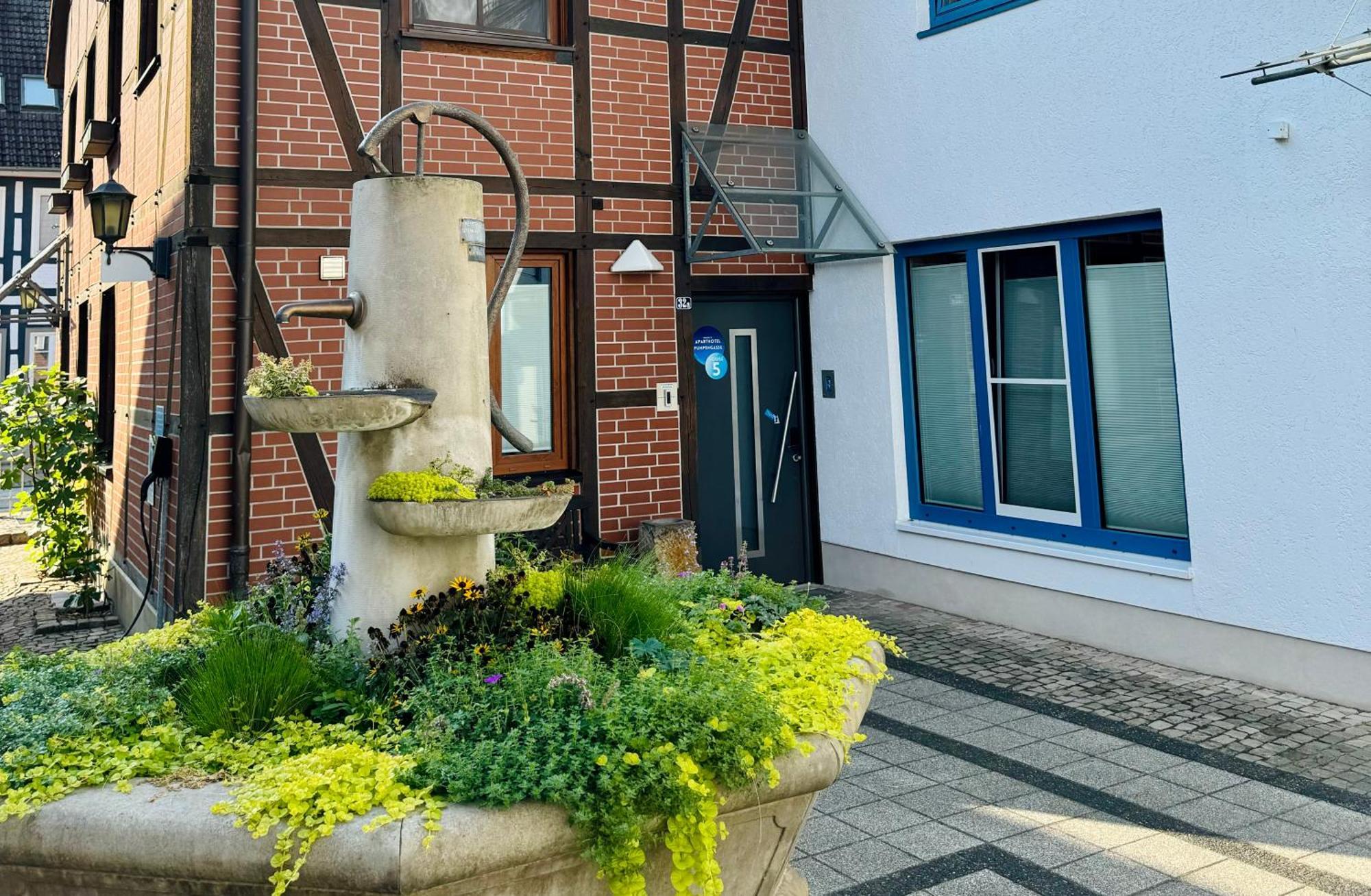 Aparthotel Pumpengasse ウォルフスブルク エクステリア 写真